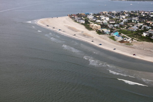 Image of Porpoise Point shoreline from a helicopter.